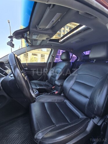 Chevrolet Cruze-15