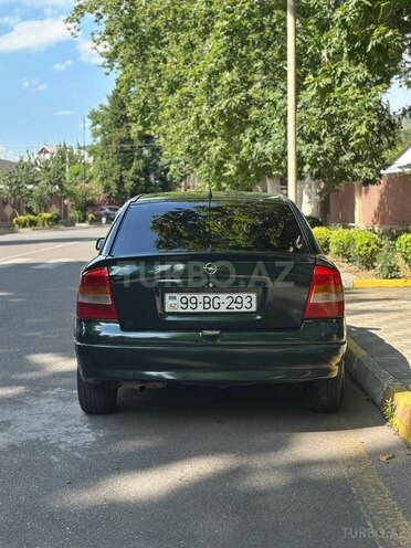Opel Astra-8