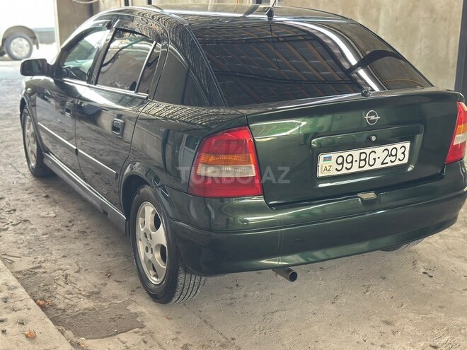 Opel Astra-15