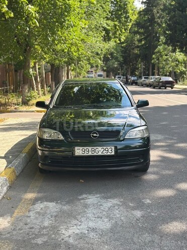 Opel Astra-10