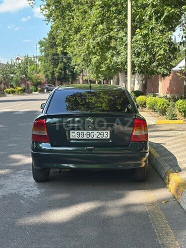 Opel Astra-9