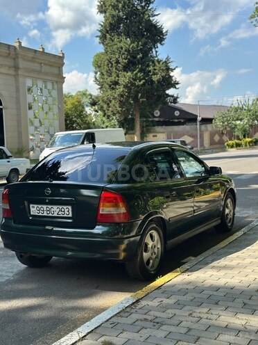 Opel Astra-7