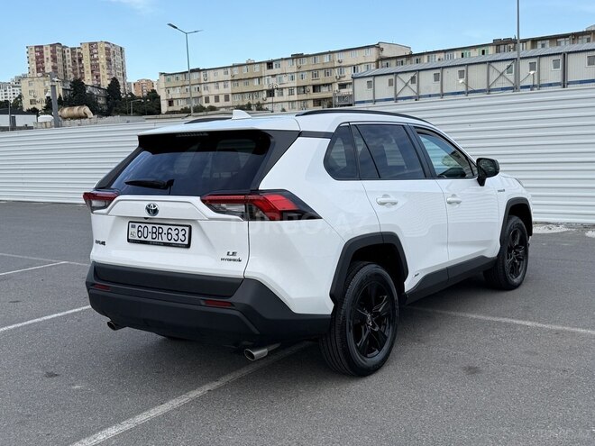 Toyota RAV4-7