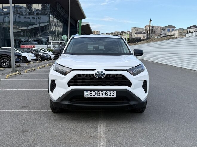 Toyota RAV4-8