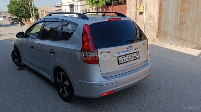 Hyundai i30-7
