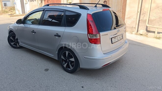 Hyundai i30-10