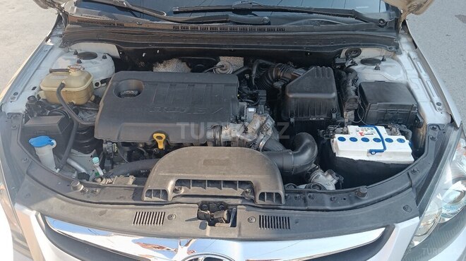 Hyundai i30-19