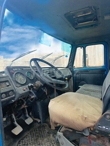 ZIL 5301-8