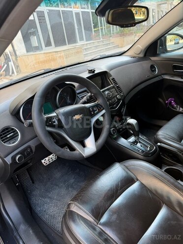 Chevrolet Cruze-3