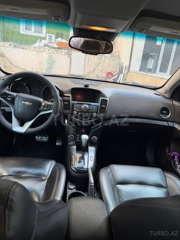 Chevrolet Cruze-5