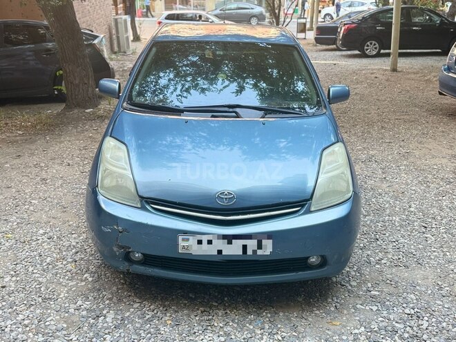 Toyota Prius-1