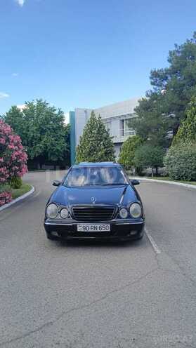 Mercedes E 220-8