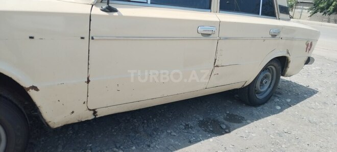 LADA (VAZ) 2106-7