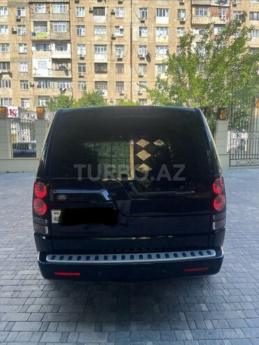 Land Rover Discovery-9