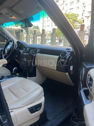 Land Rover Discovery-15