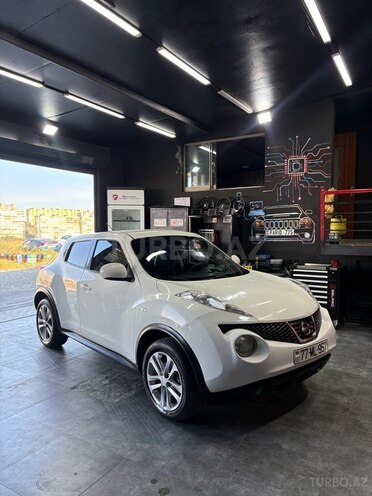 Nissan Juke-5