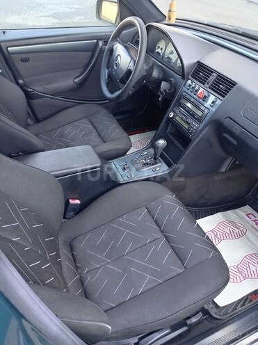 Mercedes C 240-13
