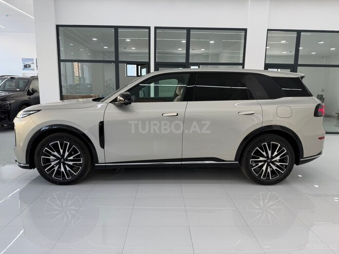 Changan Qiyuan Q07-2