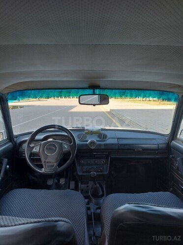 LADA (VAZ) 21011-2