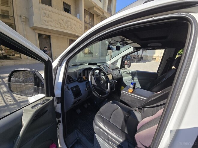 Mercedes Vito 115 CDI-9