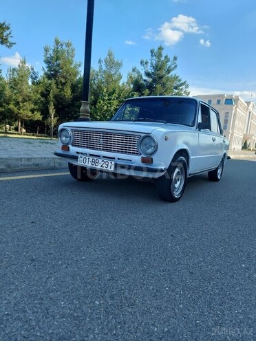 LADA (VAZ) 21011-4