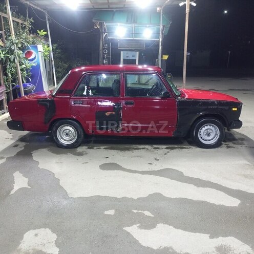 LADA (VAZ) 2107-4