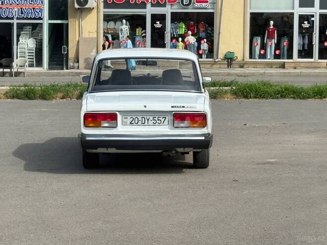 LADA (VAZ) 2107-8