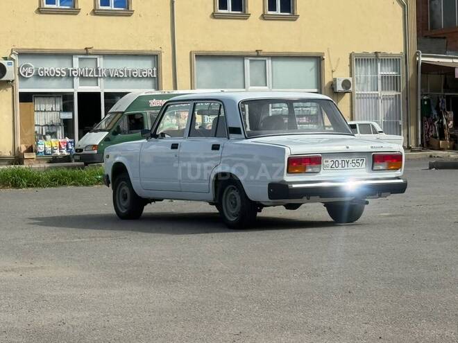 LADA (VAZ) 2107-16