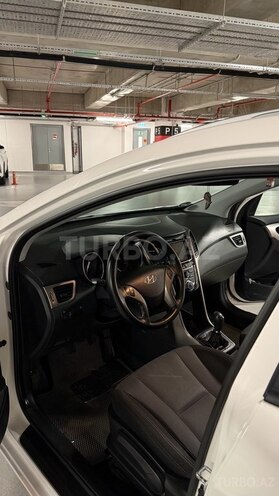 Hyundai i30-9