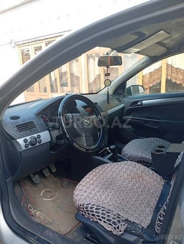 Opel Astra-4