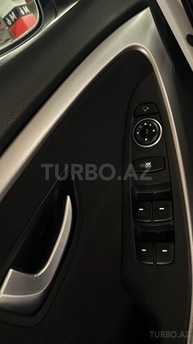 Hyundai i30-12