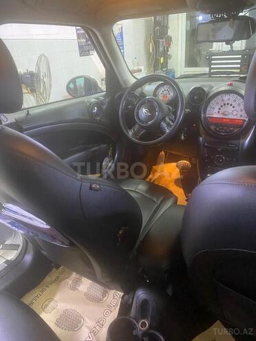 Mini Countryman Cooper S-10