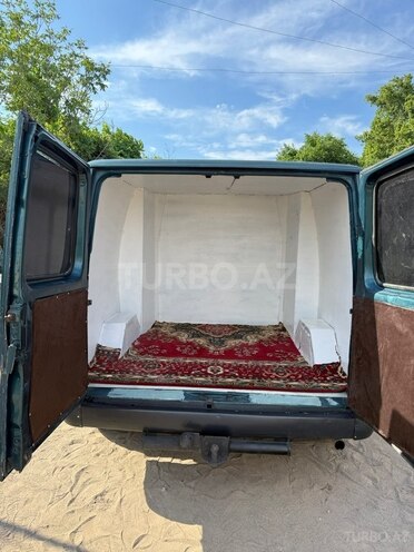 Ford Transit-17