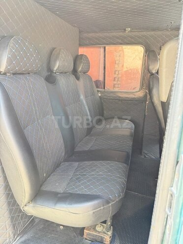 Ford Transit-14