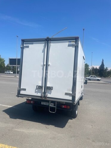 Ford Transit-6
