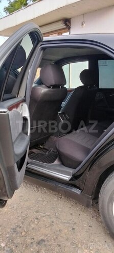 Mercedes E 200-7