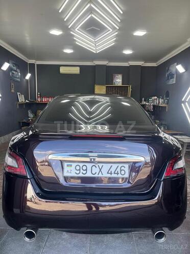 Nissan Maxima-11