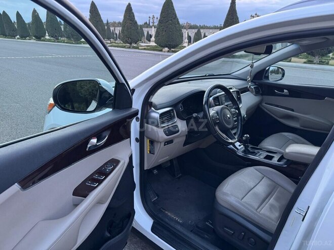 Kia Sorento-6