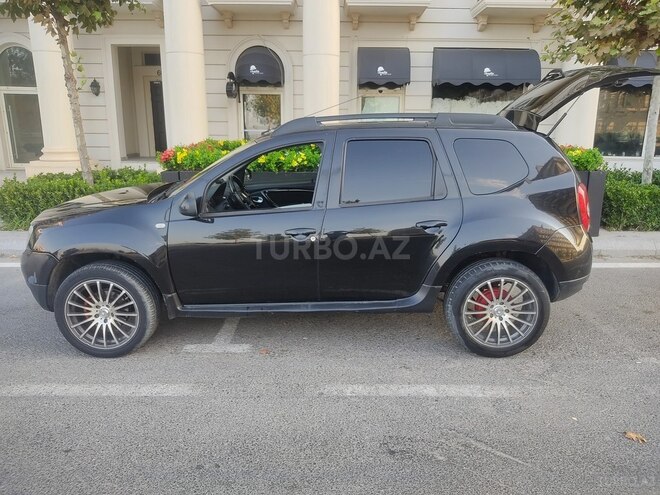 Renault Duster-11