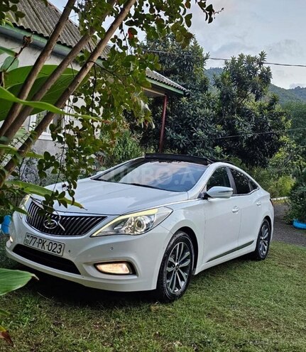 Hyundai Grandeur-4