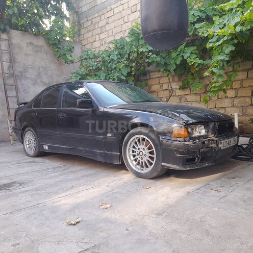 BMW 318-5