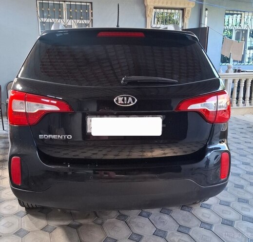 Kia Sorento-2