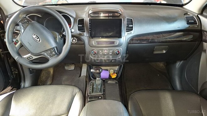 Kia Sorento-6
