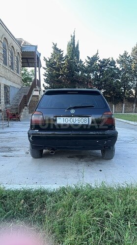 Volkswagen Golf-4