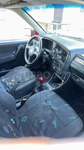 Volkswagen Golf-6