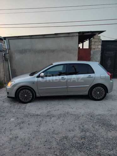 Toyota Corolla-4