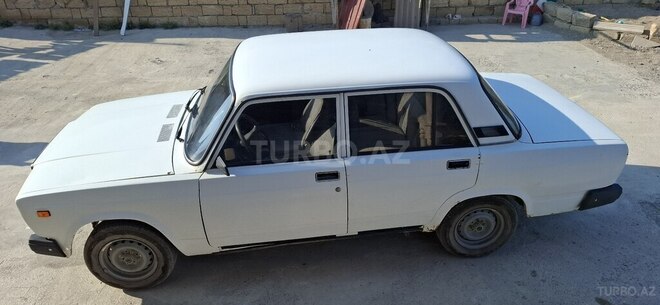 LADA (VAZ) 2107-5