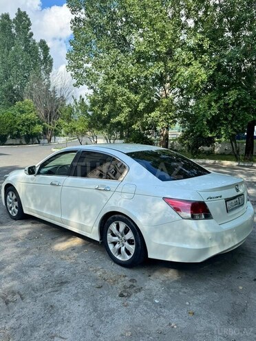 Honda Accord-11