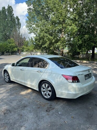 Honda Accord-12