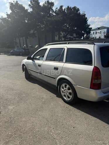 Opel Astra-3